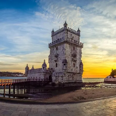Appartement Apartment With 3 Bedrooms In Lisboa With Wonderful City View Furnished Terrace And Wifi 10 Km From The Beach *