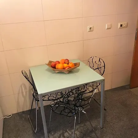 Daire Apartment With 3 Bedrooms In Lisboa With Wonderful City View Furnished Terrace And Wifi 10 Km From The Beach Lisboa