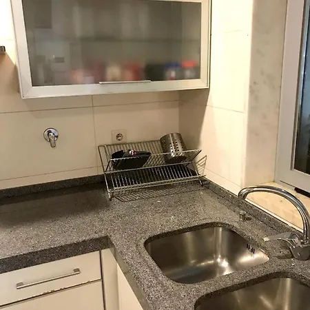 Appartement Apartment With 3 Bedrooms In Lisboa With Wonderful City View Furnished Terrace And Wifi 10 Km From The Beach Lissabon